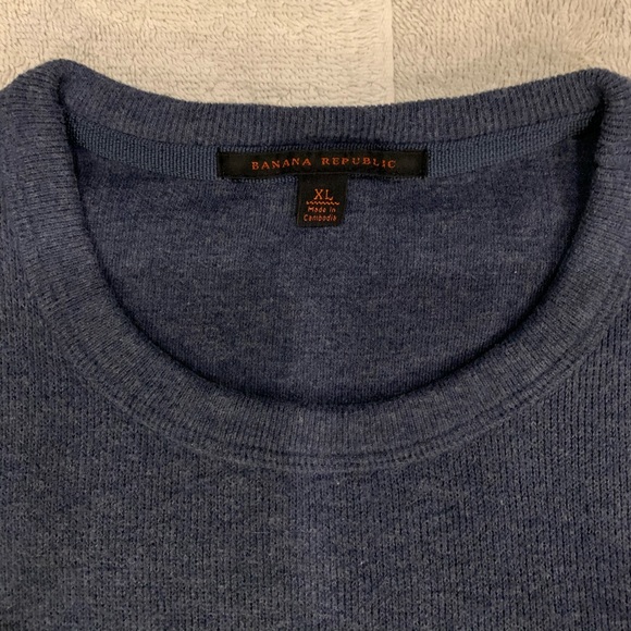 Banana Republic Sweater - Picture 2 of 3
